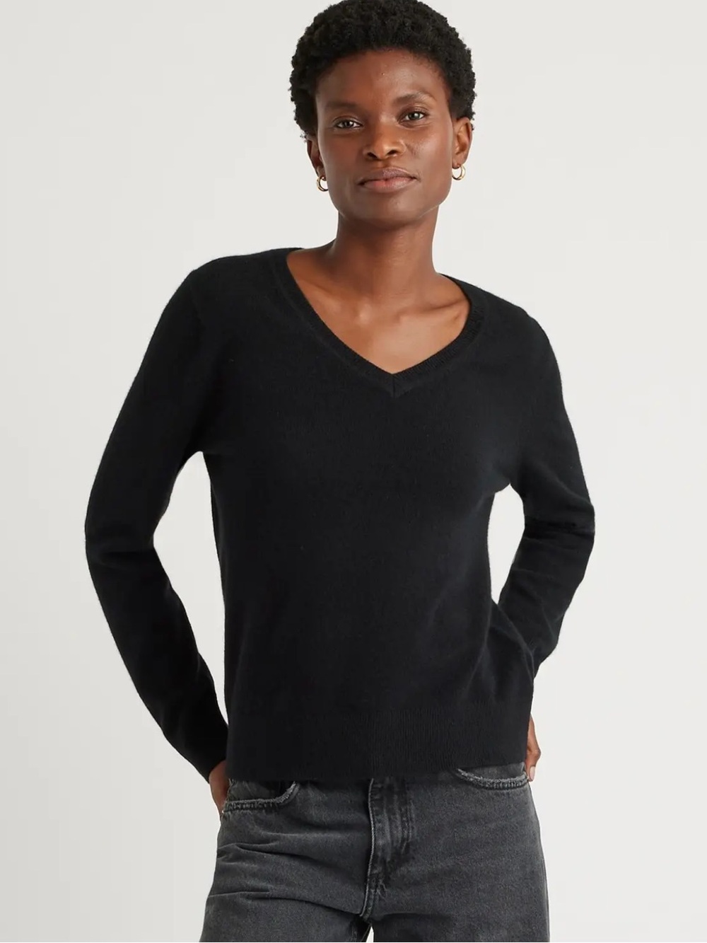 Quince Bestseller Mongolian Cashmere V-Neck Sweater M Black